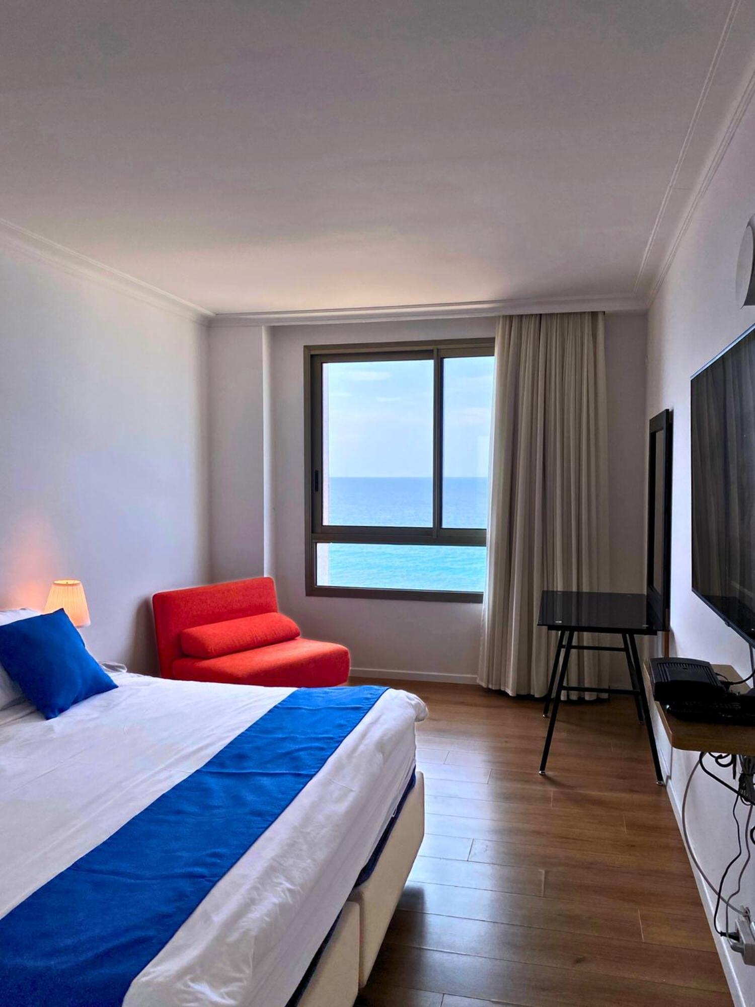 Almog Haifa Israel Apartments מגדלי חוף הכרמל Εξωτερικό φωτογραφία