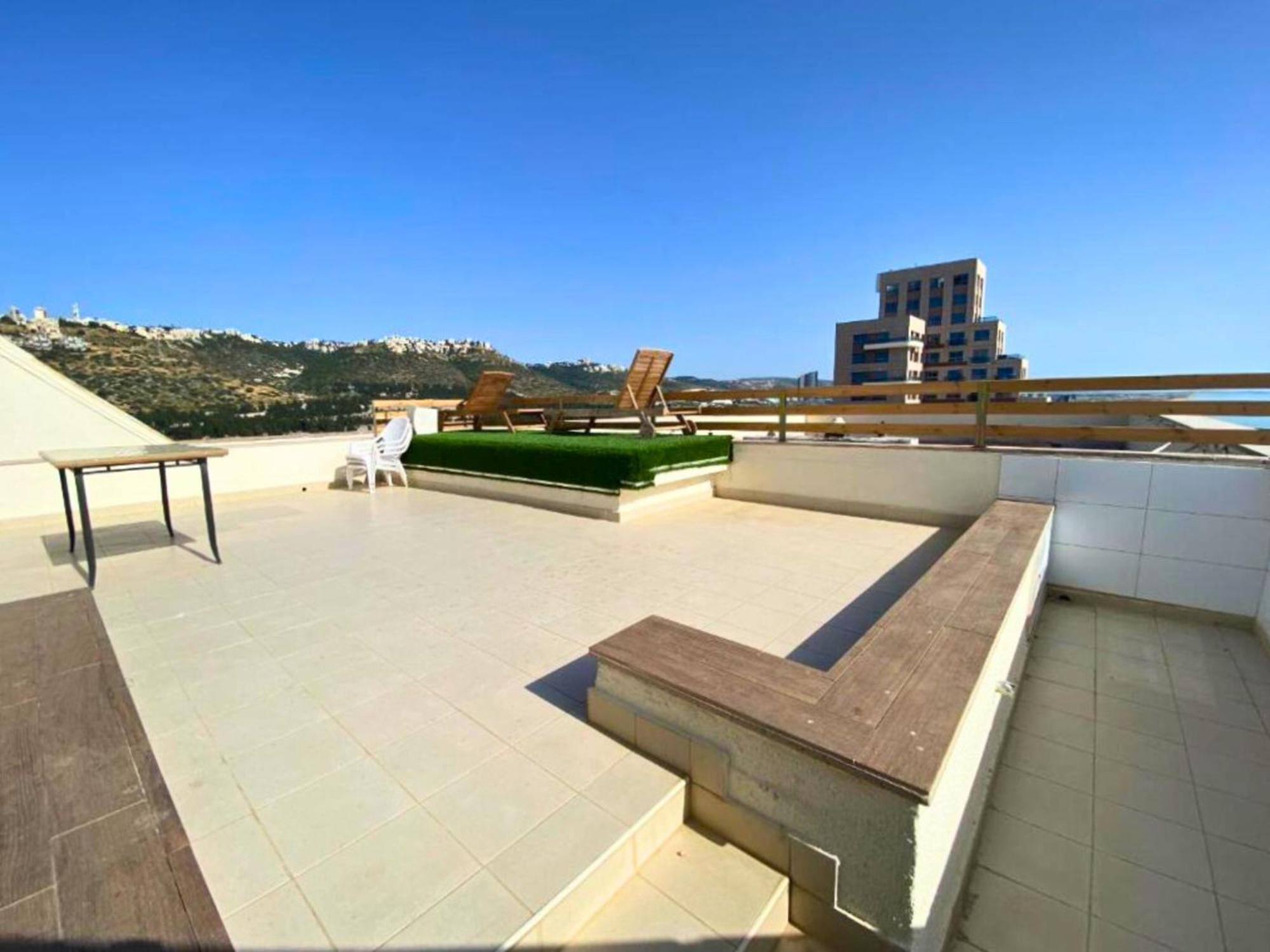 Almog Haifa Israel Apartments מגדלי חוף הכרמל Εξωτερικό φωτογραφία